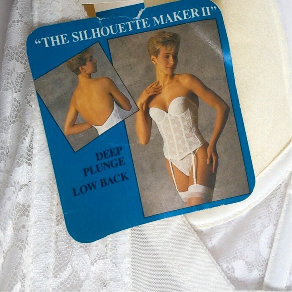 Vintage Carnival The Silhouette Maker II White Corset Bustier Size 34D